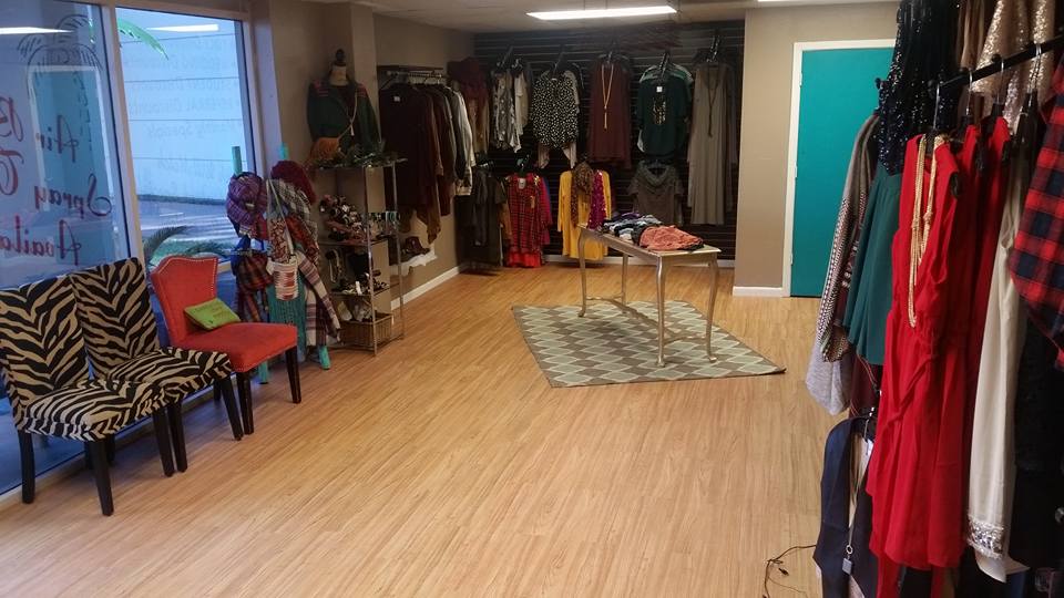 When this boutique opened in Huntsville, we helped to remodel her full storefront with all new flooring, custom displays, and counter tops. 